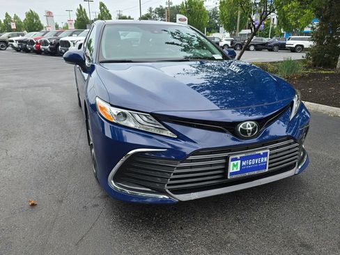 Certified 2023 Toyota Camry XLE w/ Cold Weather Package AWD/4WD image 10