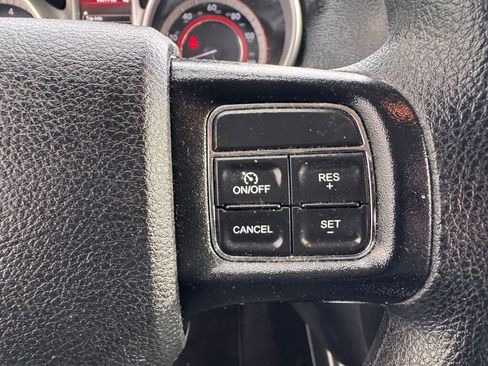Used 2015 Dodge Journey SXT w/ Flexible Seating Group image 29