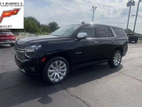 Used 2023 Chevrolet Tahoe Premier AWD/4WD image 4