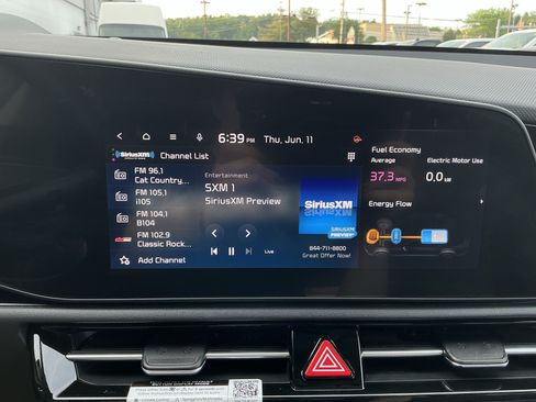 Certified 2023 Kia Niro EX FWD image 21