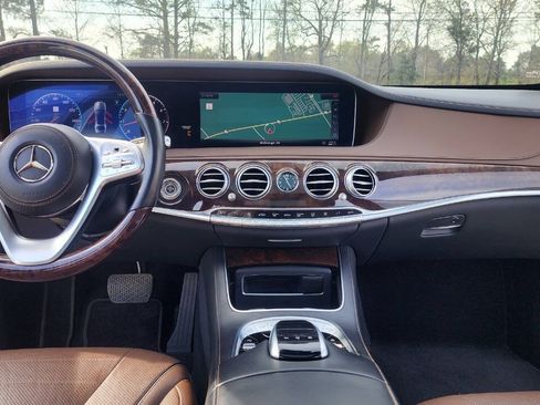 Used 2018 Mercedes-Benz S 560 Sedan image 53