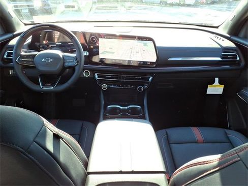 New 2026 Chevrolet Traverse RS w/ LPO, Floor Liner Package image 12