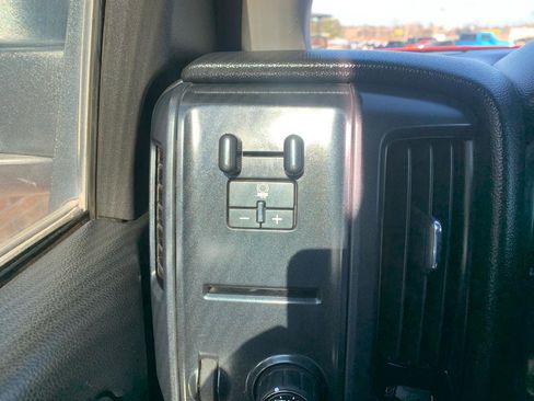 Used 2015 Chevrolet Silverado 2500 W/T image 28