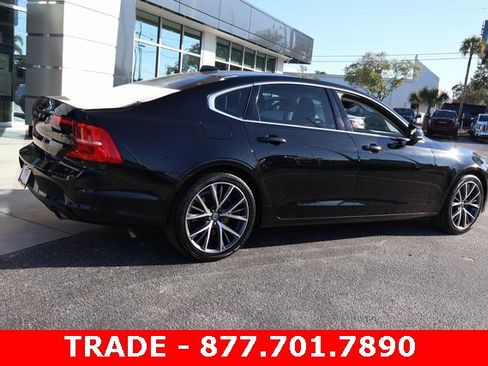 Used 2018 Volvo S90 T5 Momentum w/ Convenience Package image 7