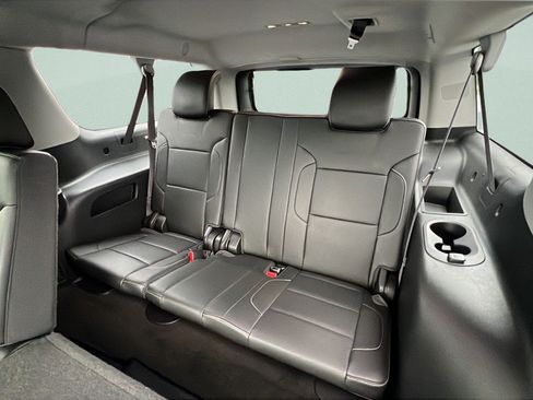 Used 2016 Chevrolet Suburban LTZ AWD/4WD image 10