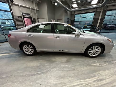 Used 2010 Lexus ES 350 image 23