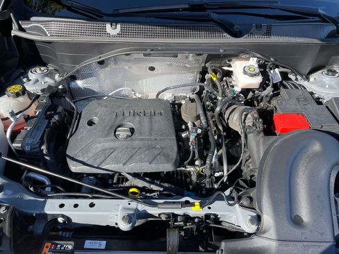 Used 2025 Buick Encore GX Preferred image 25