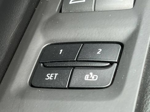 Used 2023 Chevrolet Suburban LT AWD/4WD image 19