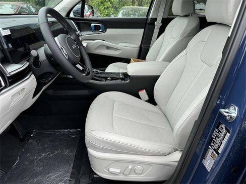 New 2025 Kia Sorento S w/ Panoramic Sunroof Package image 13