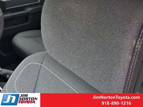Used 2018 Toyota 4Runner Limited AWD/4WD image 17