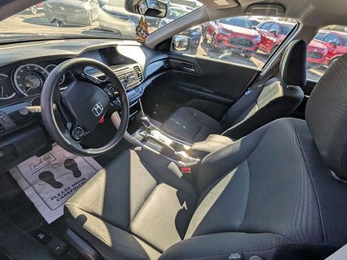Used 2016 Honda Accord LX image 13