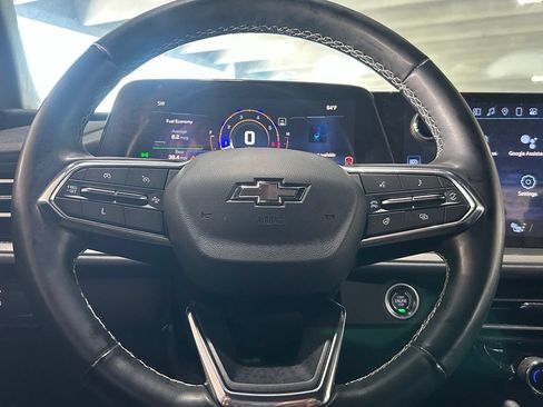 Used 2024 Chevrolet Traverse LS w/ Midnight/Sport Edition FWD image 31