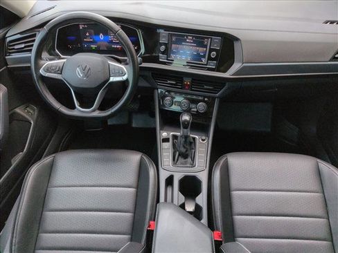 Used 2022 Volkswagen Jetta SE FWD image 22