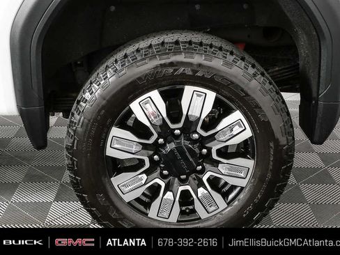 Used 2025 GMC Sierra 2500 Denali w/ Denali Reserve Package AWD/4WD image 35