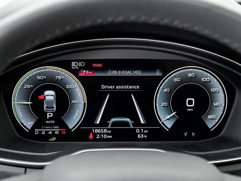 Used 2024 Audi Q5 e Premium Plus w/ Premium Plus Package image 14