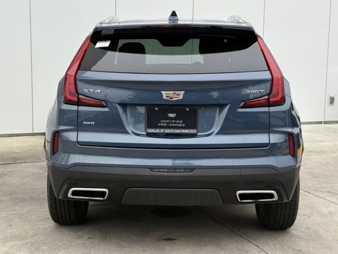 Used 2024 Cadillac XT4 Premium Luxury image 8