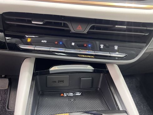 New 2026 Buick Envision Avenir AWD/4WD image 17