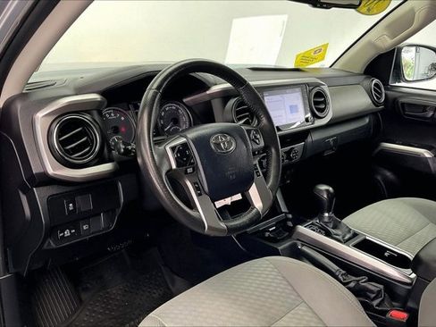 Used 2020 Toyota Tacoma SR5 image 14