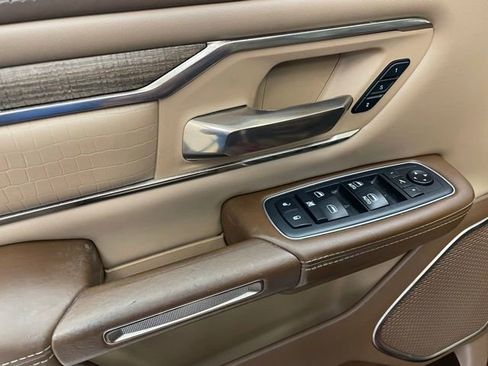 Used 2019 RAM 1500 Limited image 9