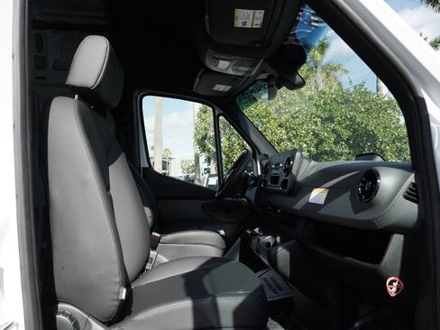 New 2025 Mercedes-Benz Sprinter 3500 image 12