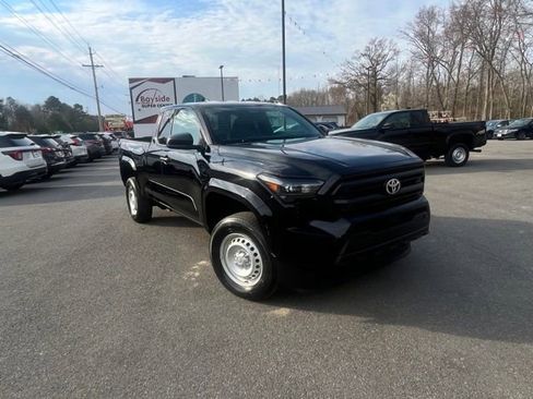 Used 2024 Toyota Tacoma SR RWD image 2