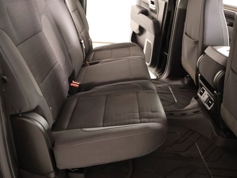 Used 2023 Chevrolet Silverado 1500 LT image 14