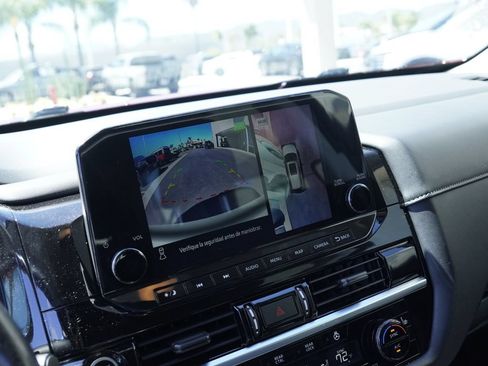 Used 2022 Nissan Pathfinder SL w/ SL Premium Package FWD image 14