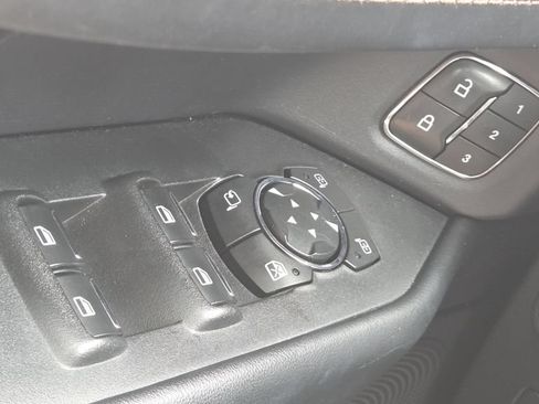 Used 2020 Ford Expedition Max Platinum AWD/4WD image 28