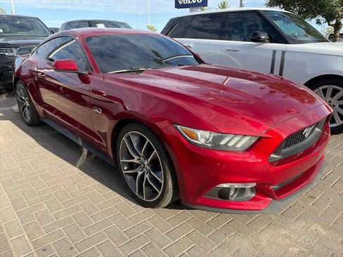 Used 2015 Ford Mustang GT Premium RWD image 4