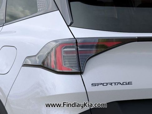 New 2026 Kia Sportage X-Line w/ X-Line Technology Package image 14