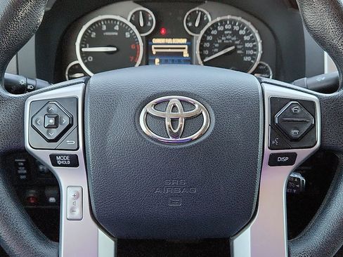 Used 2017 Toyota Tundra SR5 w/ SR5 Upgrade Package image 11