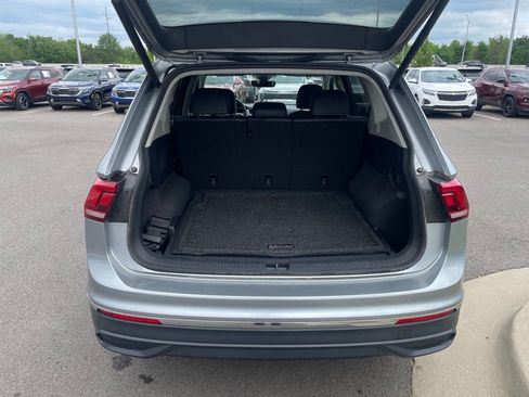 Used 2024 Volkswagen Tiguan SE w/ MDO Package, Two-Row AWD/4WD image 26