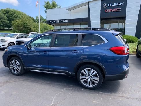 Used 2019 Subaru Ascent Limited AWD/4WD image 2