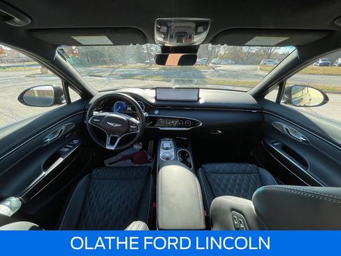 Used 2025 Genesis GV70 3.5T Sport w/ Sport Prestige Package image 24