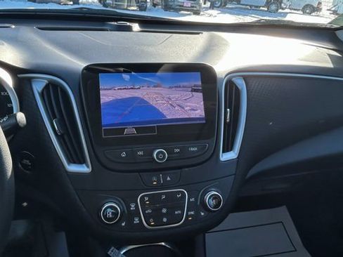 Certified 2024 Chevrolet Malibu LT image 22