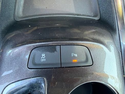 Used 2024 Chevrolet Malibu LT FWD image 18