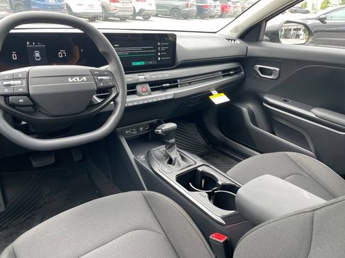 New 2026 Kia K4 FWD image 23