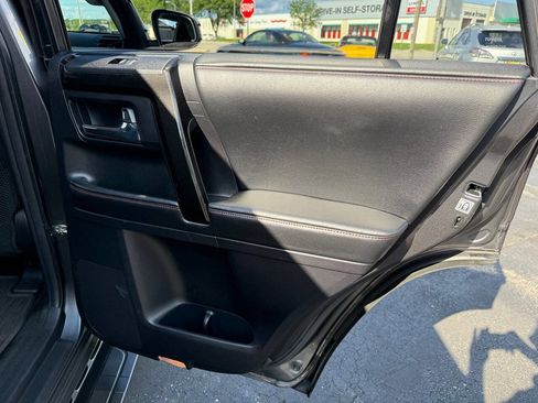 Used 2014 Toyota 4Runner Trail AWD/4WD image 36
