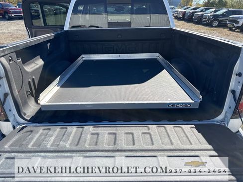 Used 2017 GMC Sierra 1500 SLT image 22