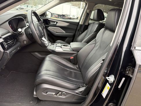 Certified 2023 Acura MDX w/Technology Package image 17