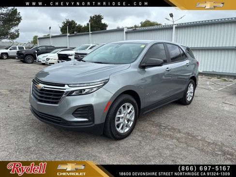 Used 2023 Chevrolet Equinox LS w/ LS Convenience Package FWD image 1