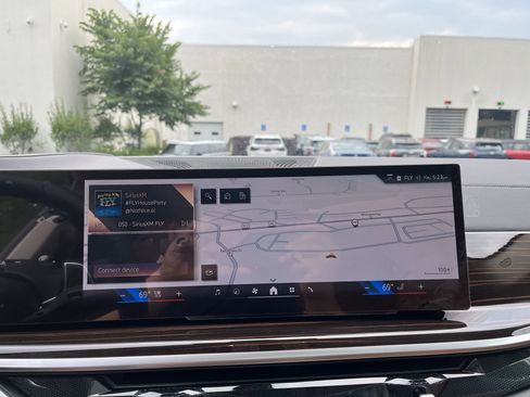 Certified 2026 BMW X7 xDrive40i image 13