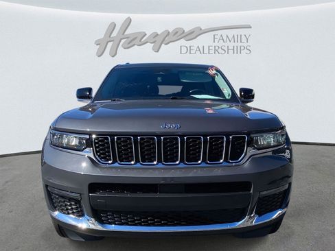 Certified 2022 Jeep Grand Cherokee L Limited image 26