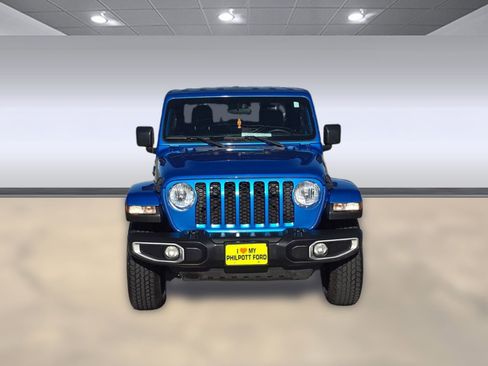 Used 2023 Jeep Gladiator Sport image 5