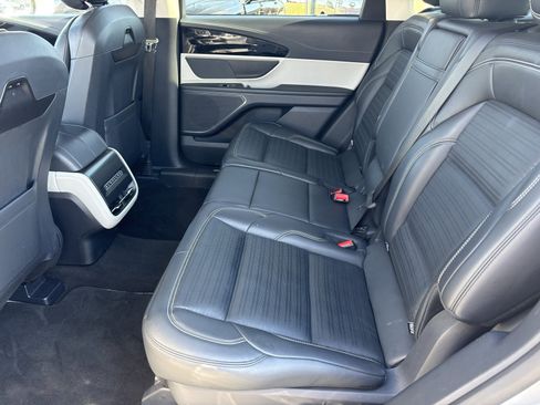 Used 2024 Lincoln Nautilus Reserve image 20