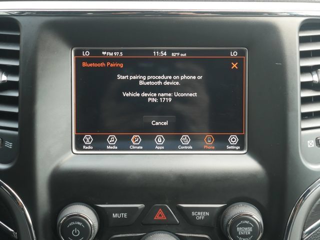 Used 2018 Jeep Grand Cherokee Limited w/ Trailer Tow Group IV RWD image 4