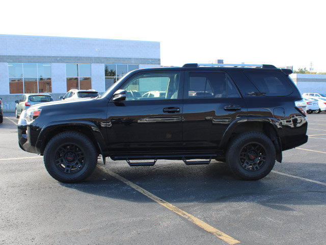 Certified 2021 Toyota 4Runner SR5 Premium w/ Moonroof Package AWD/4WD image 7