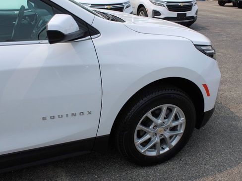 Certified 2023 Chevrolet Equinox LT w/ LPO, Floor Liner Package image 15