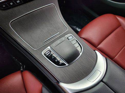 Used 2020 Mercedes-Benz GLC 300 4MATIC Coupe image 21