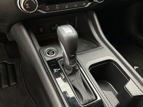 Used 2024 Nissan Sentra S FWD image 18